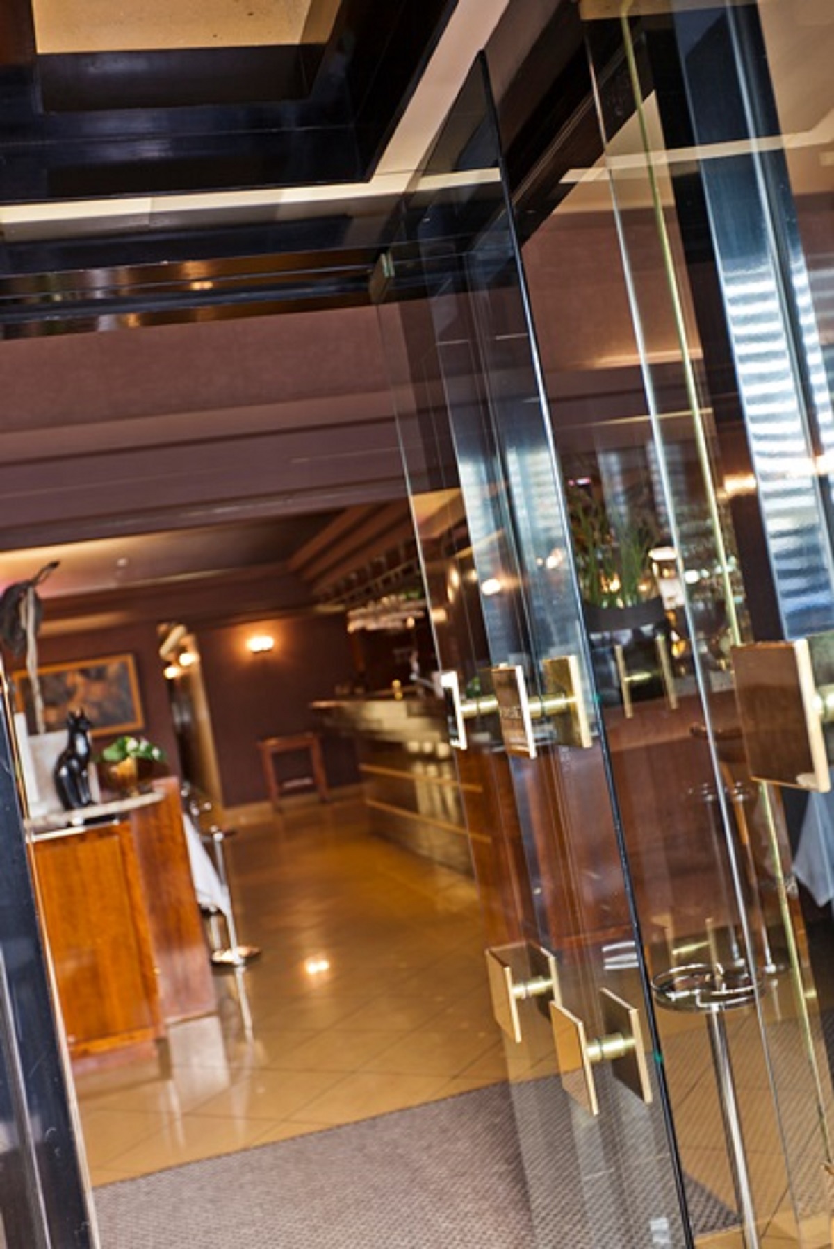 Restaurant Le Chat Noir Agence Inspire Metz Office De Tourisme